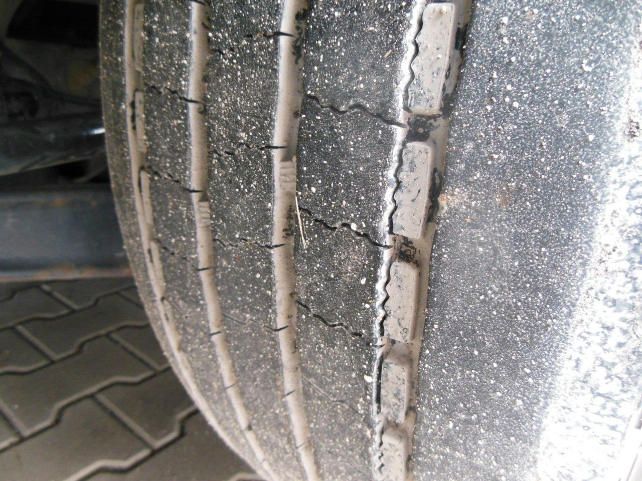 Cabeza tractora MAN TGX 18.480 LLS-U, LOWDECK + KRONE MEGA MAN TGX 18.480 LLS-U, LOWDECK: foto 6