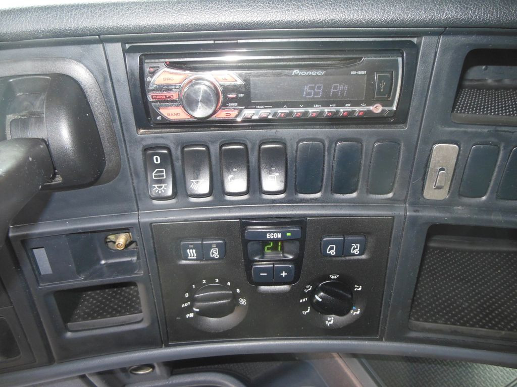 Cabeza tractora Scania R 520, V8, RETARDER: foto 18