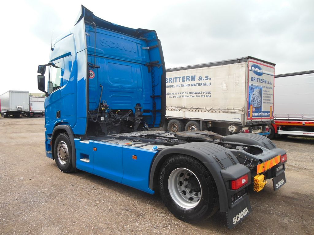 Scania R450, RETARDER, VOLL LUFT, 6 STÜCKS AM LAGER!!! - Cabeza tractora: foto 4 Scania R450, RETARDER, VOLL LUFT, 6 STÜCKS AM LAGER!!! - Cabeza tractora: foto 4