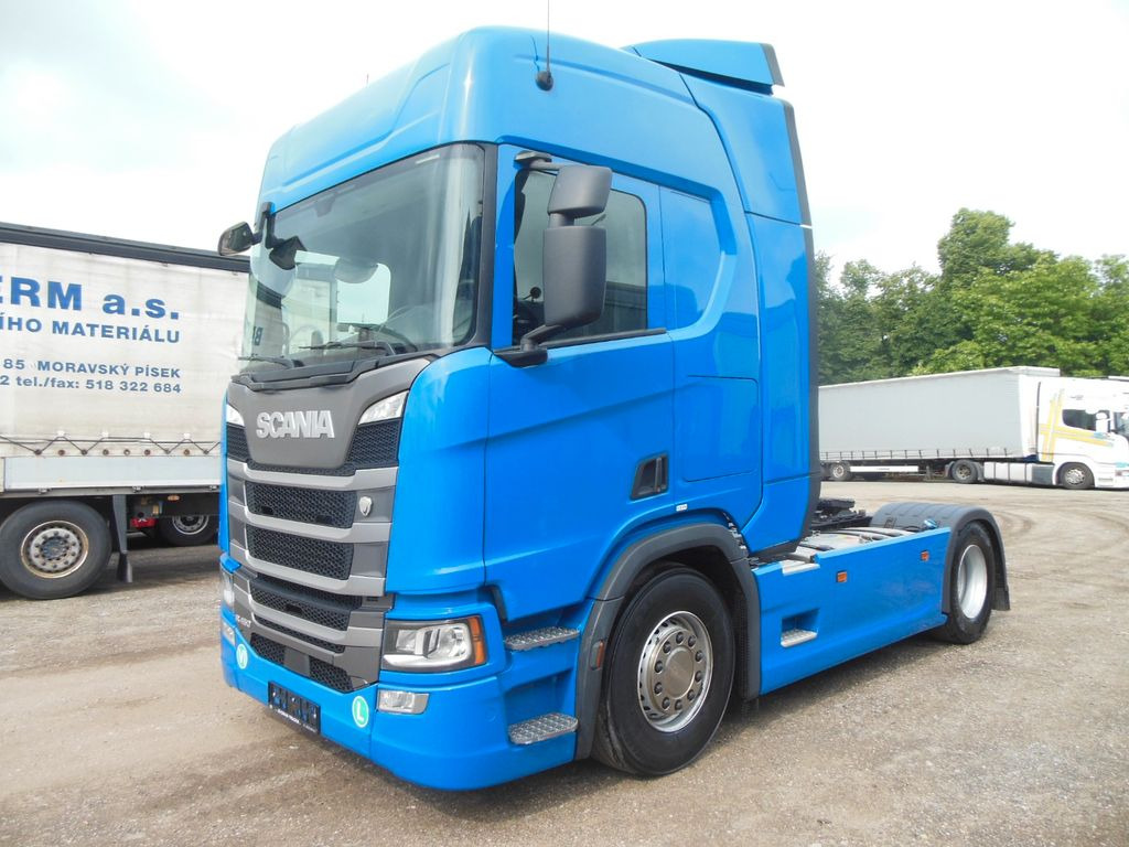 Scania R450, RETARDER, VOLL LUFT, 6 STÜCKS AM LAGER!!! - Cabeza tractora: foto 1 Scania R450, RETARDER, VOLL LUFT, 6 STÜCKS AM LAGER!!! - Cabeza tractora: foto 1