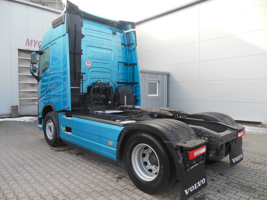 Volvo FH 13/540, KIPPHYDRAULIK, 3 STÜCKS!!! - Cabeza tractora: foto 4 Volvo FH 13/540, KIPPHYDRAULIK, 3 STÜCKS!!! - Cabeza tractora: foto 4