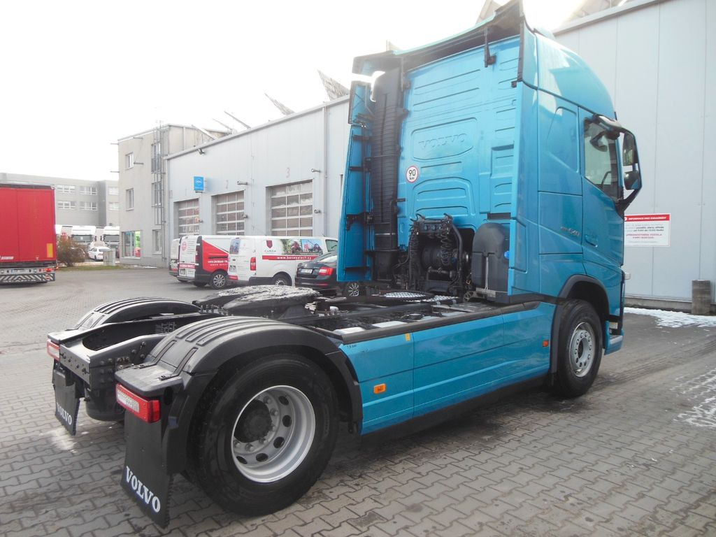 Volvo FH 13/540, KIPPHYDRAULIK, 3 STÜCKS!!! - Cabeza tractora: foto 3 Volvo FH 13/540, KIPPHYDRAULIK, 3 STÜCKS!!! - Cabeza tractora: foto 3