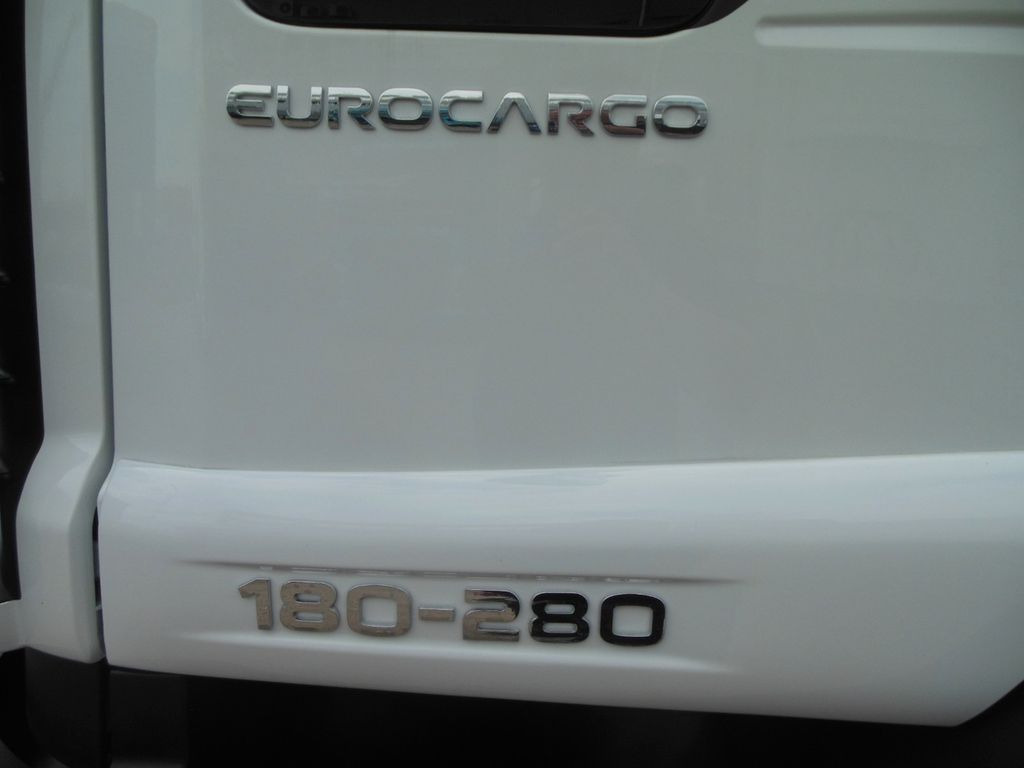 Iveco EUROCARGO ML 180E28/P, PTO - Camión chasis: foto 5 Iveco EUROCARGO ML 180E28/P, PTO - Camión chasis: foto 5