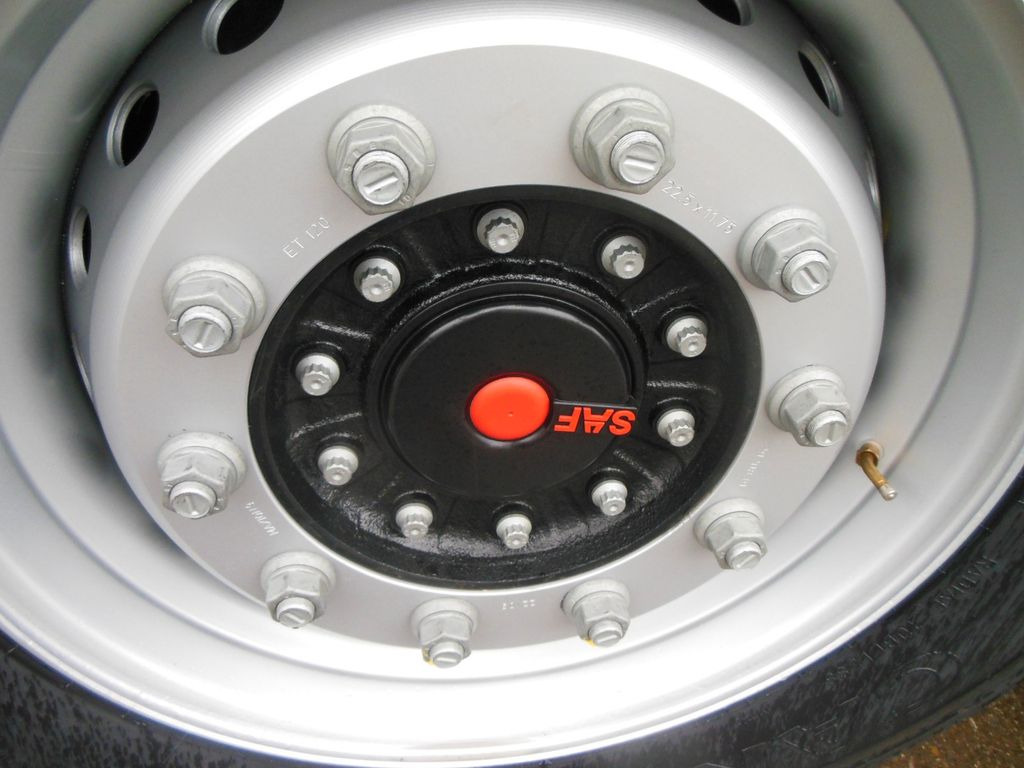 Semirremolque lona Kögel SN 24, LIFT ACHSE, SAF, AM LAGER - SOFORT Kögel SN 24, LIFT ACHSE, SAF, AM LAGER - SOFORT: foto 6 Semirremolque lona Kögel SN 24, LIFT ACHSE, SAF, AM LAGER - SOFORT Kögel SN 24, LIFT ACHSE, SAF, AM LAGER - SOFORT: foto 6