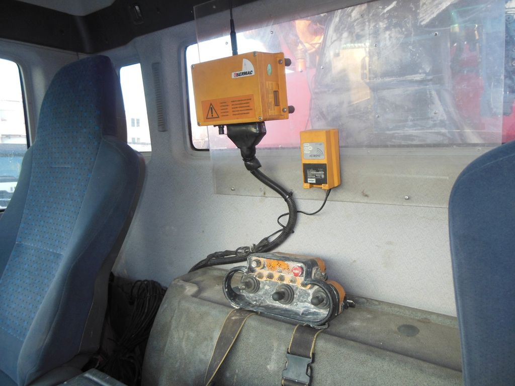 Leasing para MAN TGA 35.410, 8X4, MIX + PUMPE 24M  MAN TGA 35.410, 8X4, MIX + PUMPE 24M: foto 22
