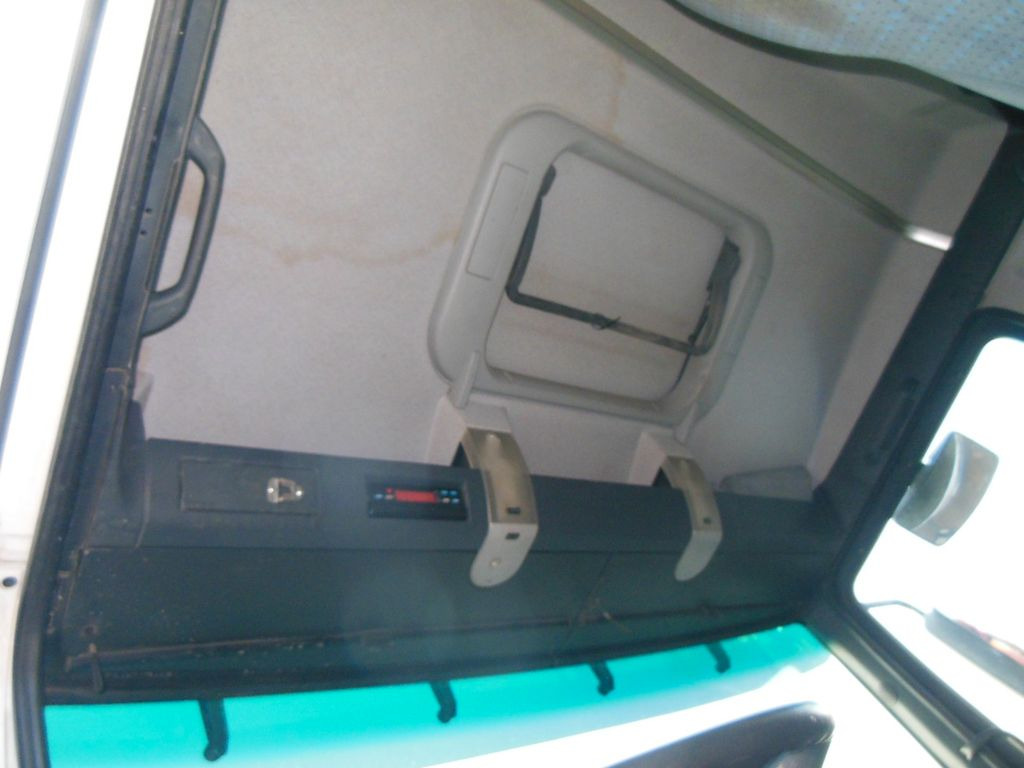 Leasing para MAN TGA 35.410, 8X4, MIX + PUMPE 24M  MAN TGA 35.410, 8X4, MIX + PUMPE 24M: foto 21