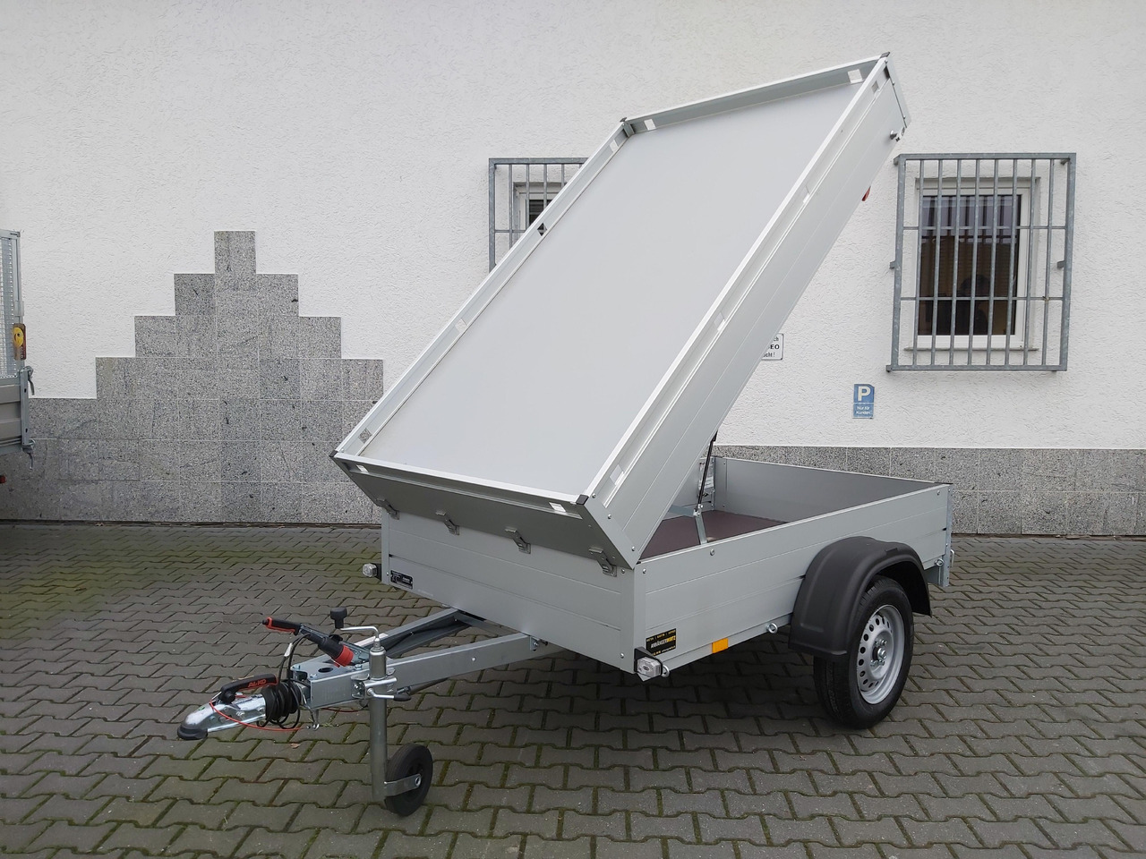 ALUBOXX Deckelanhänger GTB 750 HT 211x126x48 (XS) 750kg Winter Aktion - Remolque de coche: foto 4 ALUBOXX Deckelanhänger GTB 750 HT 211x126x48 (XS) 750kg Winter Aktion - Remolque de coche: foto 4