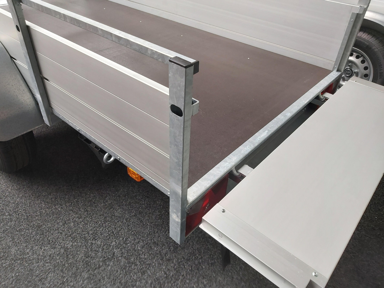 Anssems Kastenanhänger BSX 1350 251x130x45cm (S) 1350kg Modell 2024 - Remolque de coche: foto 5 Anssems Kastenanhänger BSX 1350 251x130x45cm (S) 1350kg Modell 2024 - Remolque de coche: foto 5