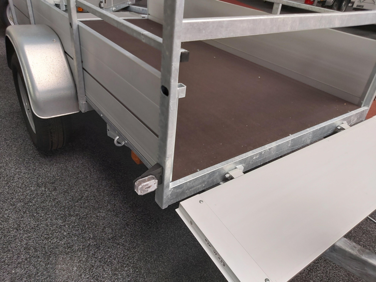 Anssems Kastenanhänger BSX 1350 251x130x45cm (S) 1350kg Modell 2024 - Remolque de coche: foto 3 Anssems Kastenanhänger BSX 1350 251x130x45cm (S) 1350kg Modell 2024 - Remolque de coche: foto 3