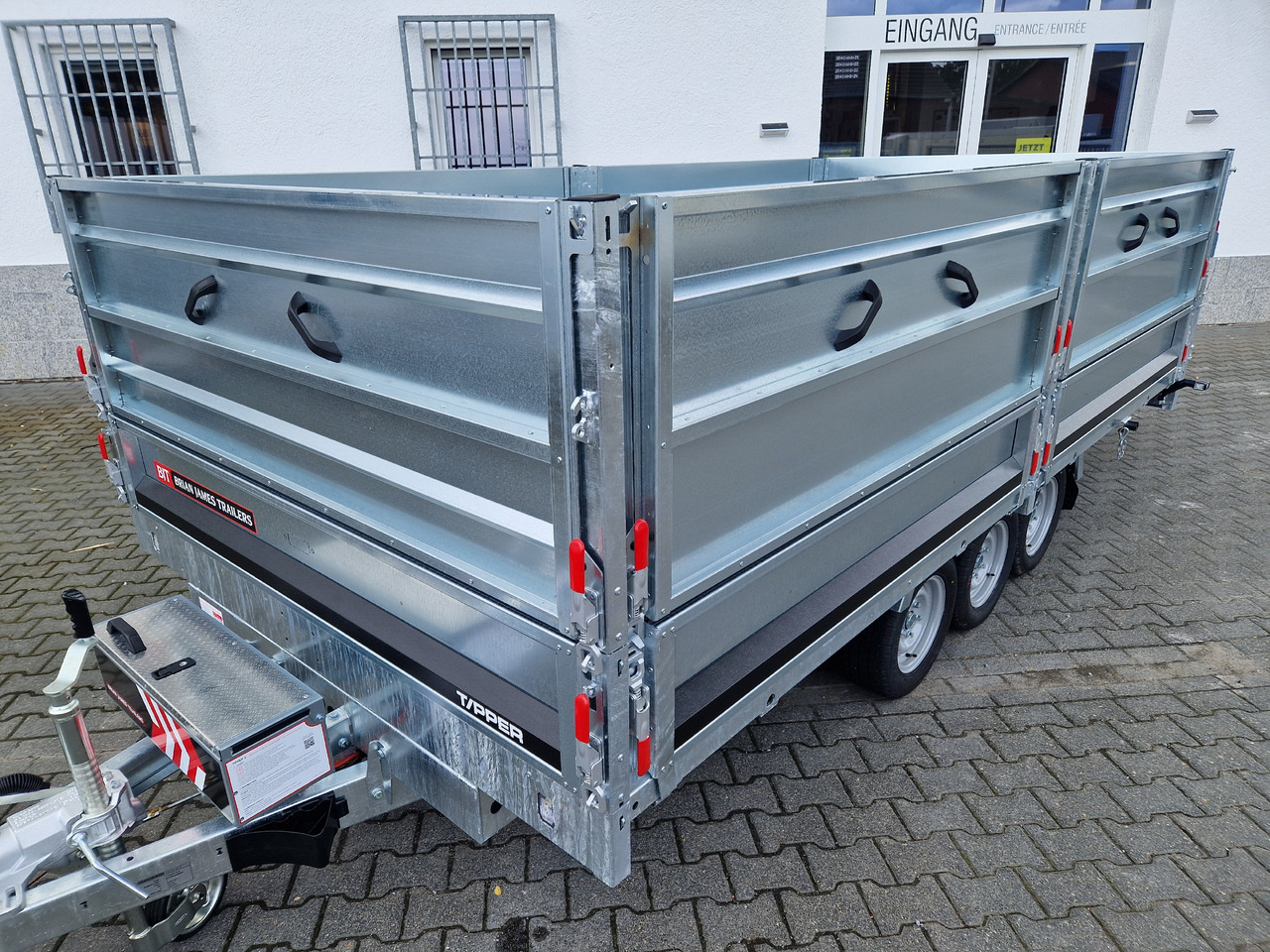 Brian James Trailer Tipper 400x200x100cm Aufsatz elektro blackline LED Tridem 3500kg Modell 24 - Remolque volquete: foto 3 Brian James Trailer Tipper 400x200x100cm Aufsatz elektro blackline LED Tridem 3500kg Modell 24 - Remolque volquete: foto 3