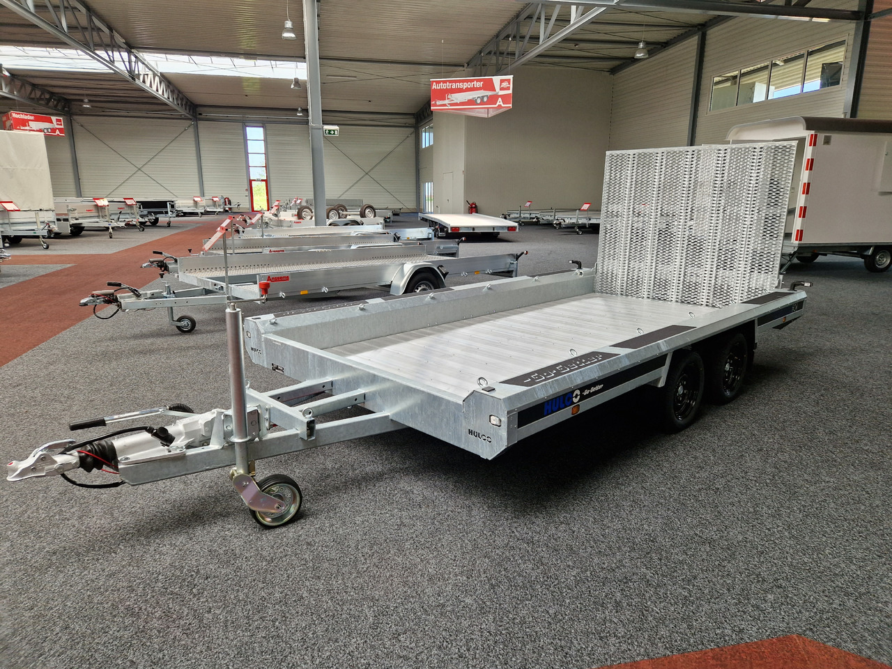 HULCO TERRAX-2 Go Getter Aluboden 394x180x27cm Ladeklamppe 150cm LED 3500kg - Remolque porta maquinaria: foto 1 HULCO TERRAX-2 Go Getter Aluboden 394x180x27cm Ladeklamppe 150cm LED 3500kg - Remolque porta maquinaria: foto 1
