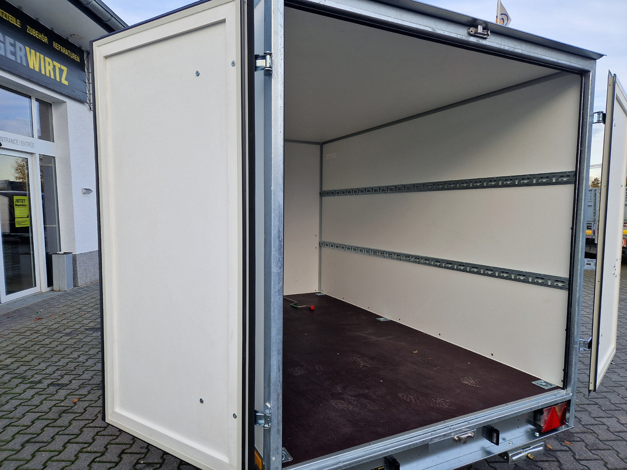 Remolque caja cerrada Kargo Koffer Hochlader FC2730HTD 305x180x180cm Stützen 10" (M) 2700kg 100km/H: foto 13