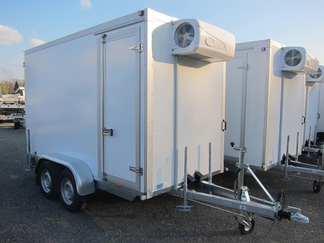 Remolque frigorífico Kühlanhänger AZKF 2735/155 343x154x200cm +Seitentür Kälteanlage 4 Iso 60 Frioliner Aktion: foto 6