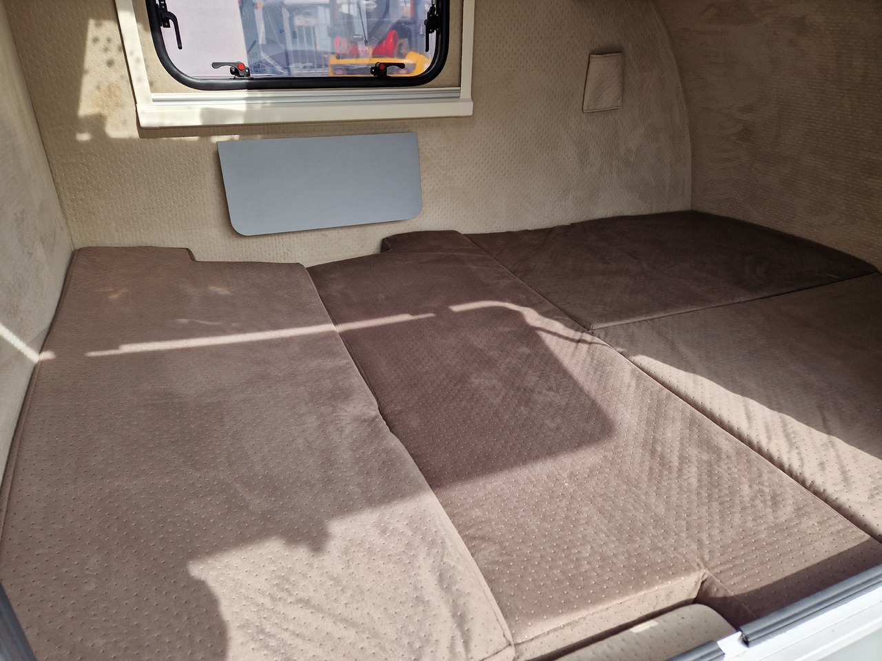 Caravana Mini Camper Mini Tommy TMC25 Basic 252x140x121cm 100 km/H 750kg ungebremst Januar AKTION: foto 27