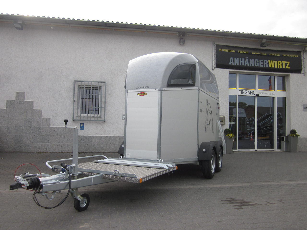 Pferdeanhänger Böckmann Champion C Kutschentransport CFF+ 100 km/H 2700kg - Remolque para caballos: foto 1 Pferdeanhänger Böckmann Champion C Kutschentransport CFF+ 100 km/H 2700kg - Remolque para caballos: foto 1