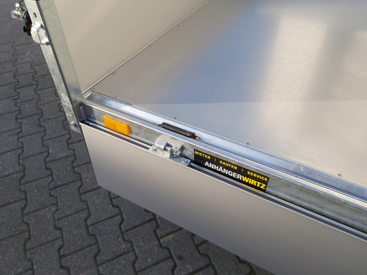 Saris Kipper K1 276 170 2700 2 276x170x30cm Handpumpe 13" 2700kg - Remolque volquete: foto 2 Saris Kipper K1 276 170 2700 2 276x170x30cm Handpumpe 13" 2700kg - Remolque volquete: foto 2