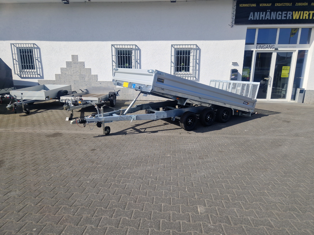 Variant Maschinentransporter 3543 UX Maxi Load LED Tridem Parabelfederung 3500kg - Remolque volquete: foto 3 Variant Maschinentransporter 3543 UX Maxi Load LED Tridem Parabelfederung 3500kg - Remolque volquete: foto 3