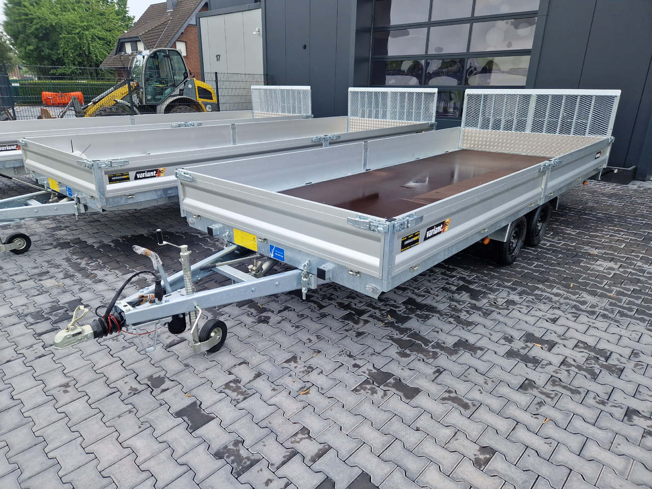 Variant Maschinentransporter 3552 UX Maxi Load 520x210x30cm Tandem Parabelfederung LED 3500kg - Remolque porta maquinaria: foto 1 Variant Maschinentransporter 3552 UX Maxi Load 520x210x30cm Tandem Parabelfederung LED 3500kg - Remolque porta maquinaria: foto 1