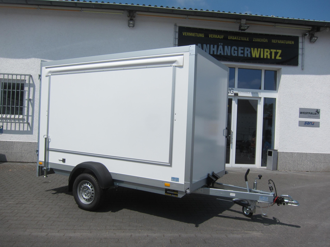 WM Meyer Koffer AZ 1330/151 S35 +Seitenklappe Zurrsystem (M) 1300kg - Remolque caja cerrada: foto 4 WM Meyer Koffer AZ 1330/151 S35 +Seitenklappe Zurrsystem (M) 1300kg - Remolque caja cerrada: foto 4