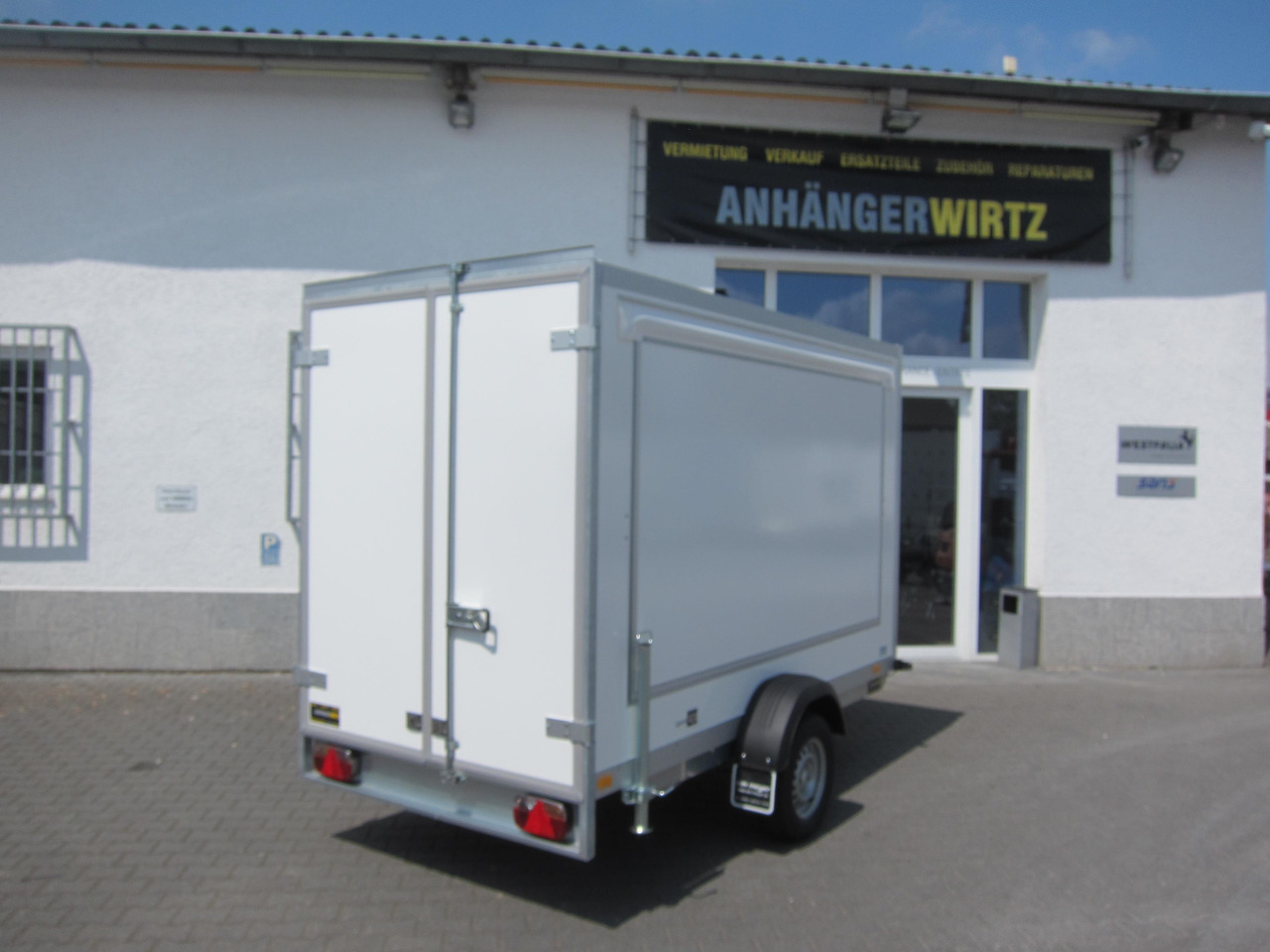 WM Meyer Koffer AZ 1330/151 S35 +Seitenklappe Zurrsystem (M) 1300kg - Remolque caja cerrada: foto 3 WM Meyer Koffer AZ 1330/151 S35 +Seitenklappe Zurrsystem (M) 1300kg - Remolque caja cerrada: foto 3