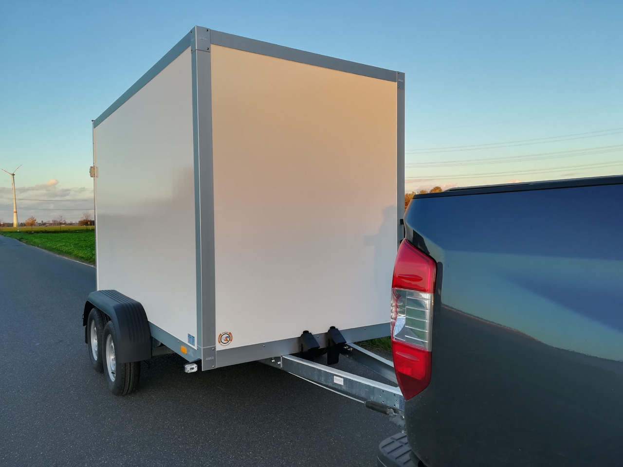 WM Meyer Koffer AZ 2030/151 S30 301x151x185cm (M) 2000kg Modell 2024 - Remolque caja cerrada: foto 3 WM Meyer Koffer AZ 2030/151 S30 301x151x185cm (M) 2000kg Modell 2024 - Remolque caja cerrada: foto 3