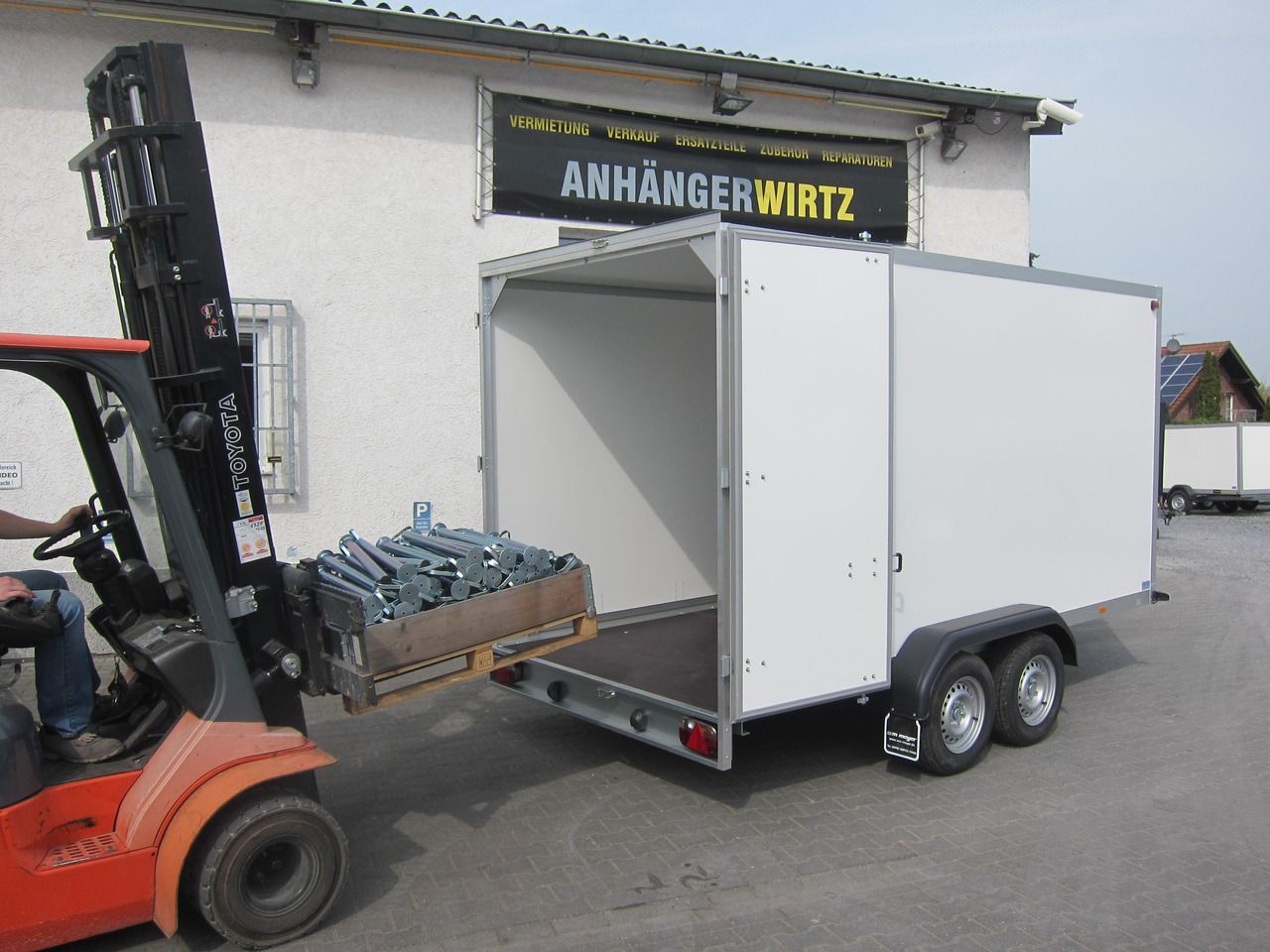 Remolque caja cerrada WM Meyer Koffer AZ 2740/185 S35 401x185x205cm (XL) 2700kg Januar Aktion: foto 14