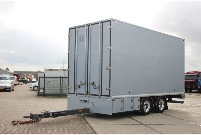 DRACO Middenas aanhangwagen bloemen / planten verkoopwagen - Remolque caja cerrada: foto 3 DRACO Middenas aanhangwagen bloemen / planten verkoopwagen - Remolque caja cerrada: foto 3