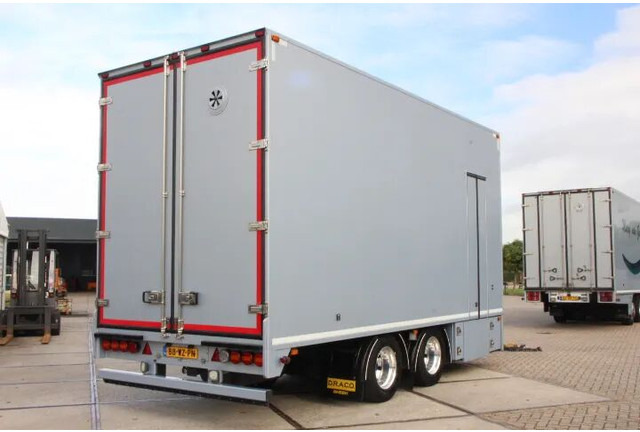 DRACO Middenas aanhangwagen bloemen / planten verkoopwagen - Remolque caja cerrada: foto 5 DRACO Middenas aanhangwagen bloemen / planten verkoopwagen - Remolque caja cerrada: foto 5