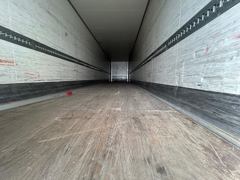 Semirremolque caja cerrada Schmitz Cargobull 3 axle SAF DRUM TUV 04-04 2026: foto 18
