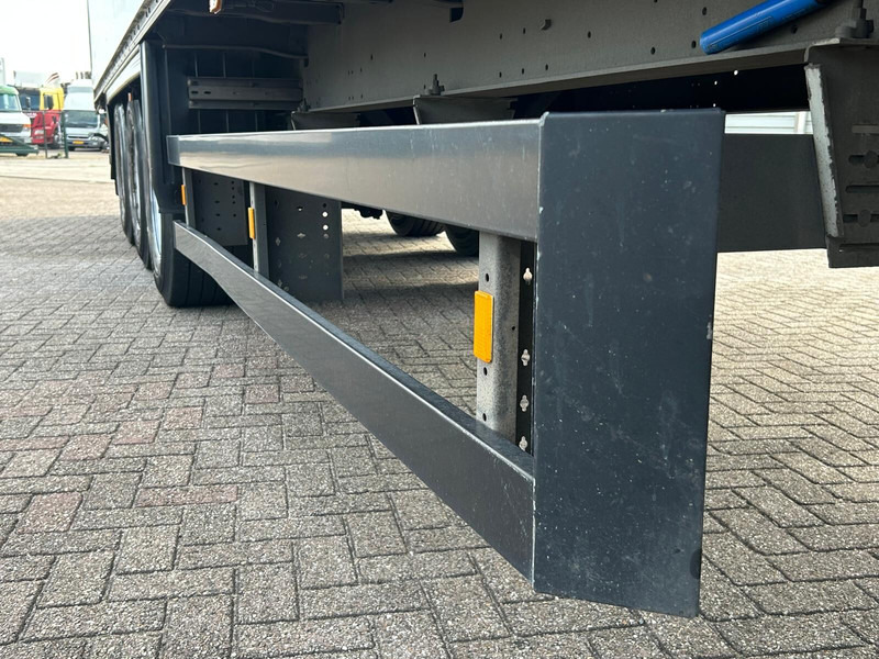 Semirremolque caja cerrada Schmitz Cargobull 3 axle SAF DRUM TUV 04-04 2026: foto 12