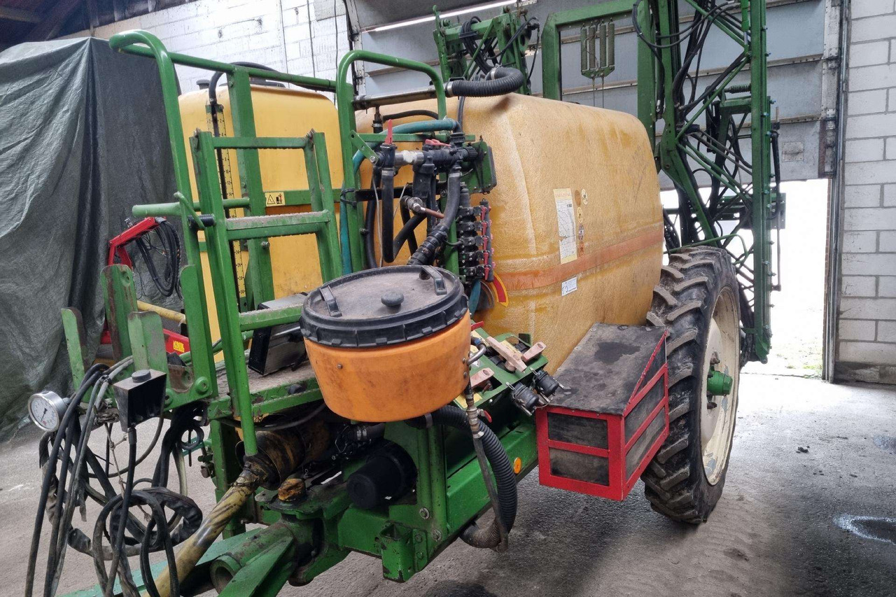 Amazone UG 3000 - Pulverizador: foto 5 Amazone UG 3000 - Pulverizador: foto 5