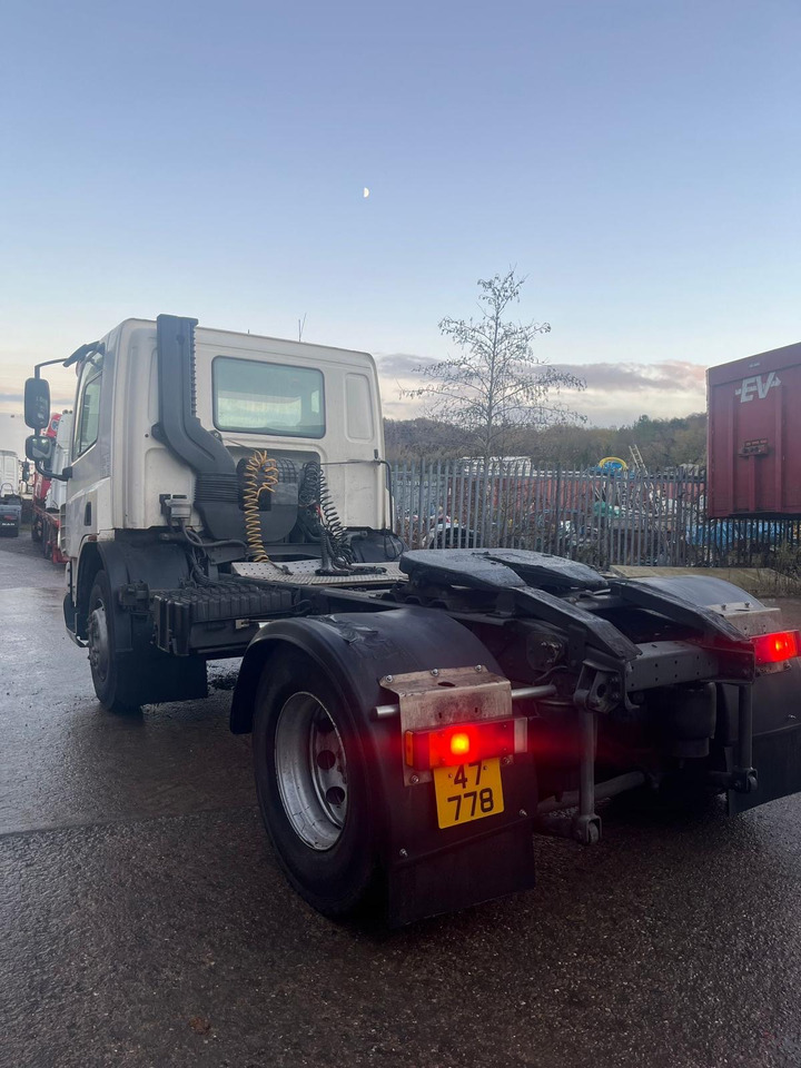 DAF 75 310 - Cabeza tractora: foto 2 DAF 75 310 - Cabeza tractora: foto 2