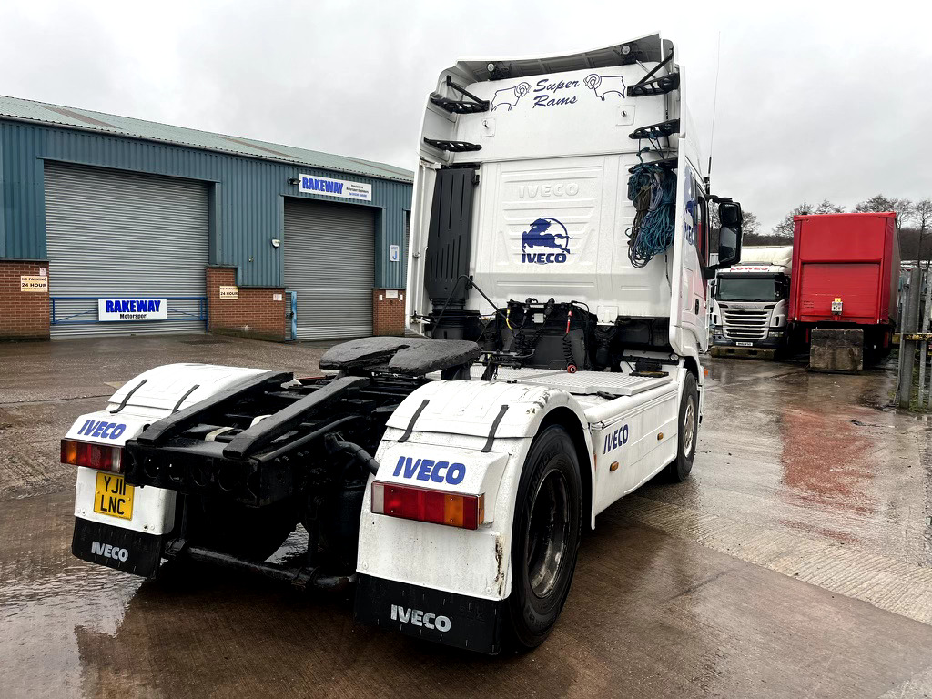 Iveco Stralis 450 4x2 - Cabeza tractora: foto 4 Iveco Stralis 450 4x2 - Cabeza tractora: foto 4