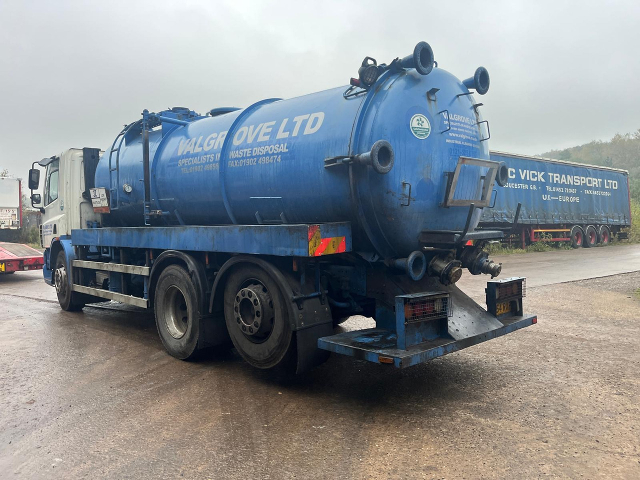 DAF 75 CF - Camión cisterna: foto 3 DAF 75 CF - Camión cisterna: foto 3