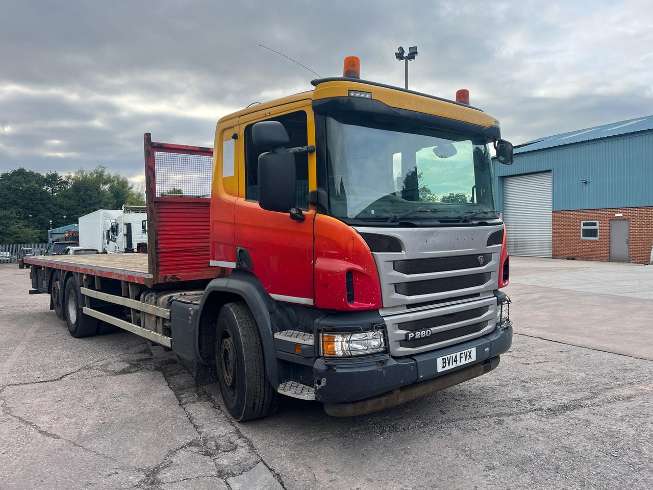 Scania P280 - Camión caja abierta: foto 1 Scania P280 - Camión caja abierta: foto 1