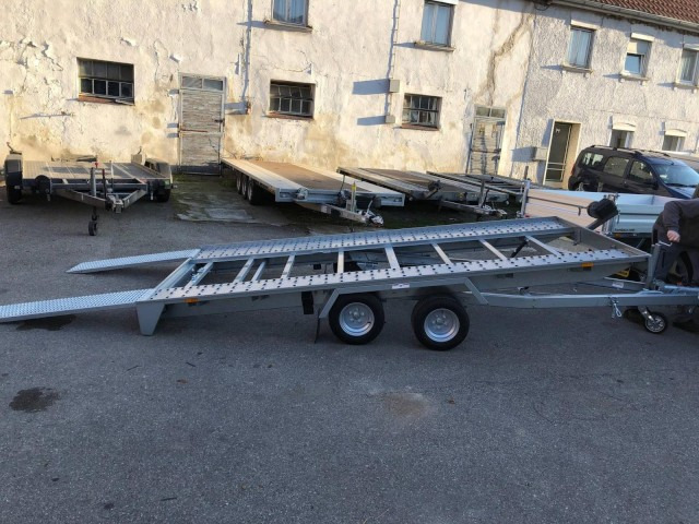 Humbaur Autotransportanhänger FTK 204022, 4000 x 2000 x 50 mm, 2,0 to. - Remolque portavehículos: foto 1 Humbaur Autotransportanhänger FTK 204022, 4000 x 2000 x 50 mm, 2,0 to. - Remolque portavehículos: foto 1