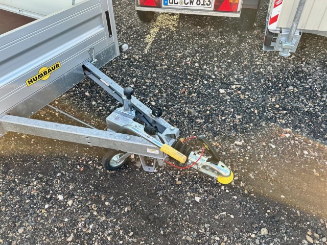 Humbaur HA 132513 mit KV und Holz-Alu Deckel, 1300 kg, 2510 x 1310 x 550mm - Remolque de coche: foto 2 Humbaur HA 132513 mit KV und Holz-Alu Deckel, 1300 kg, 2510 x 1310 x 550mm - Remolque de coche: foto 2