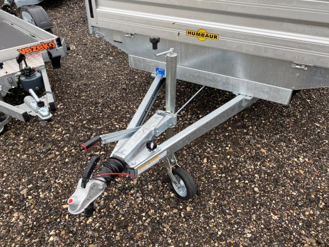 Humbaur HT 305221 GR Hochlader 3,0 to. 5220 x 2070 x 350 mm - Remolque de coche: foto 2 Humbaur HT 305221 GR Hochlader 3,0 to. 5220 x 2070 x 350 mm - Remolque de coche: foto 2
