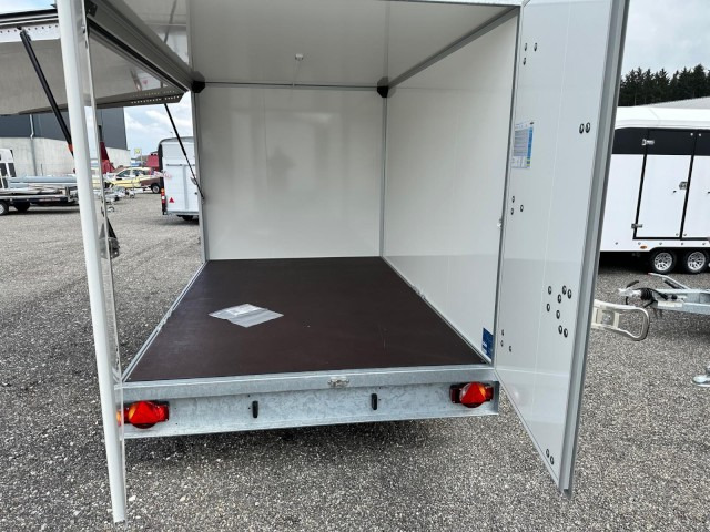 Humbaur Koffer HKN 25 32 21-20 PF30, 2,5 to. Verkaufsklappe 3185x2030x1885 mm - Remolque caja cerrada: foto 4 Humbaur Koffer HKN 25 32 21-20 PF30, 2,5 to. Verkaufsklappe 3185x2030x1885 mm - Remolque caja cerrada: foto 4