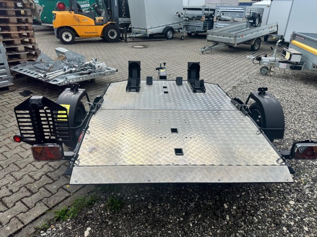 Lorries Motorradanhänger MT-2, 0,75 to. 240 x 174 cm, Alufelgen - Remolque para moto: foto 5 Lorries Motorradanhänger MT-2, 0,75 to. 240 x 174 cm, Alufelgen - Remolque para moto: foto 5