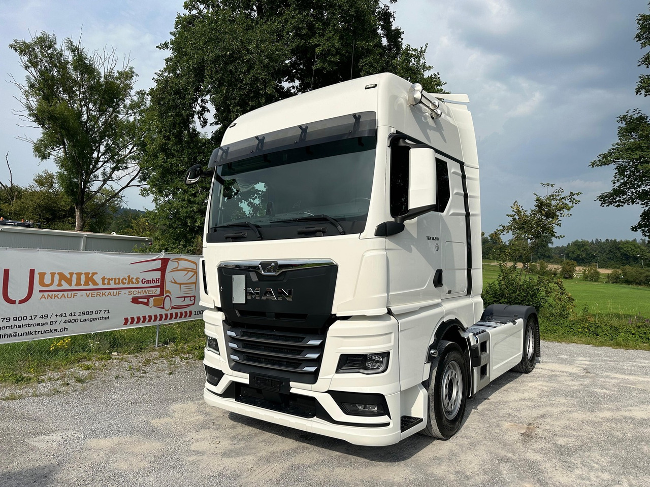 MAN TGX 18.510 4x2 Hydraulik LED 2Tank - Cabeza tractora: foto 1 MAN TGX 18.510 4x2 Hydraulik LED 2Tank - Cabeza tractora: foto 1