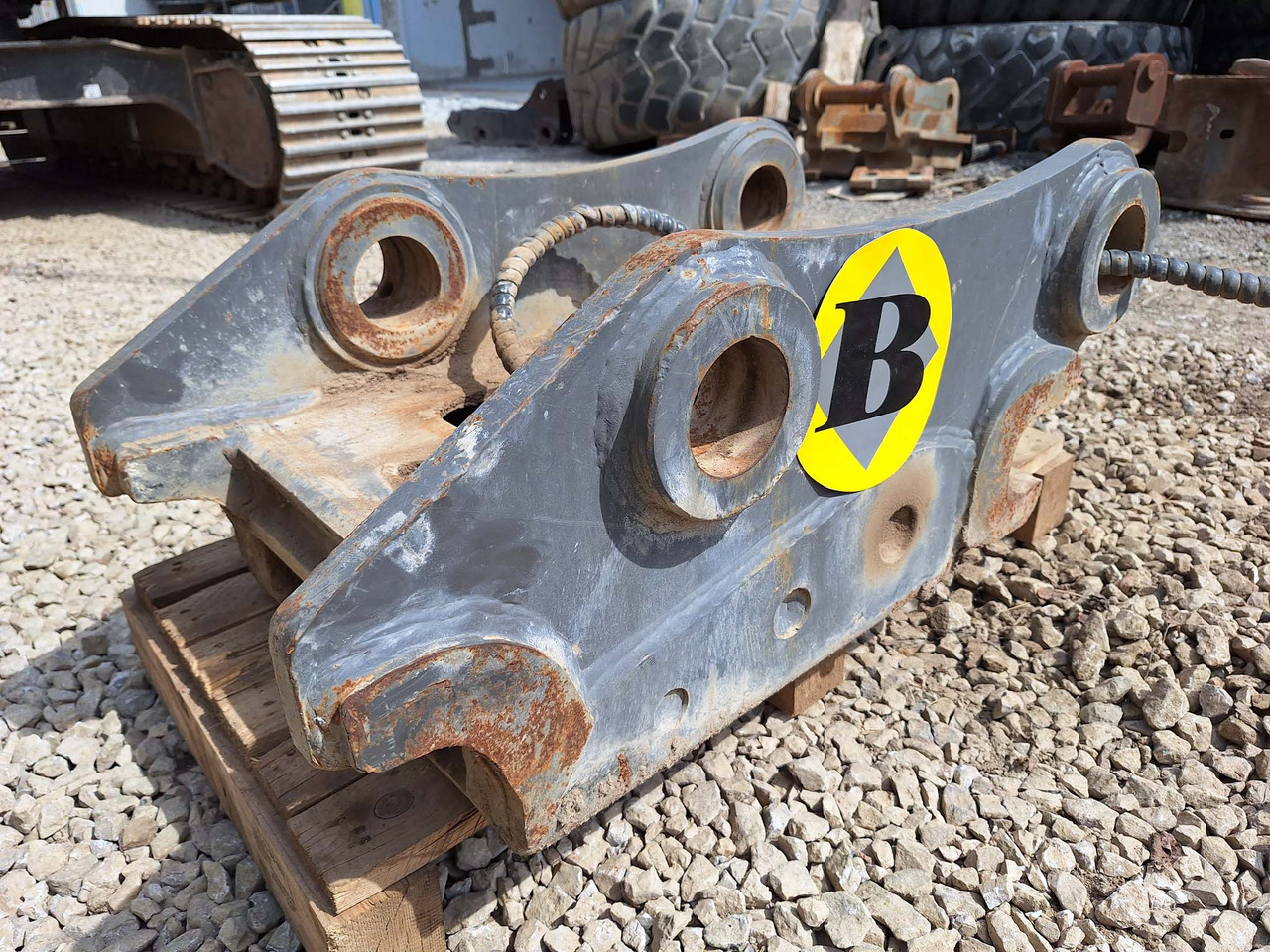 Balavto S70 Volvo EC220D - Acoplamiento rápido para Maquinaria de construcción: foto 1 Balavto S70 Volvo EC220D - Acoplamiento rápido para Maquinaria de construcción: foto 1