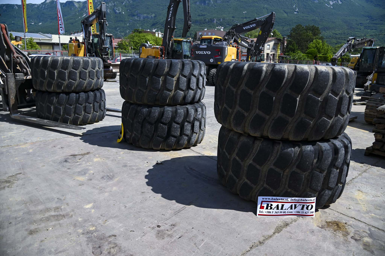 Bridgestone tires 30/65R25 with rims - Rueda completa para Dúmper: foto 3 Bridgestone tires 30/65R25 with rims - Rueda completa para Dúmper: foto 3