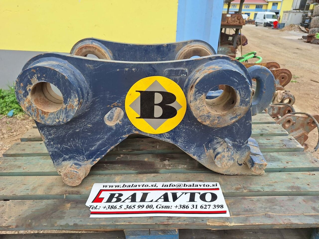 Caterpillar 227-0039 Verachtert - Acoplamiento rápido para Excavadora: foto 1 Caterpillar 227-0039 Verachtert - Acoplamiento rápido para Excavadora: foto 1