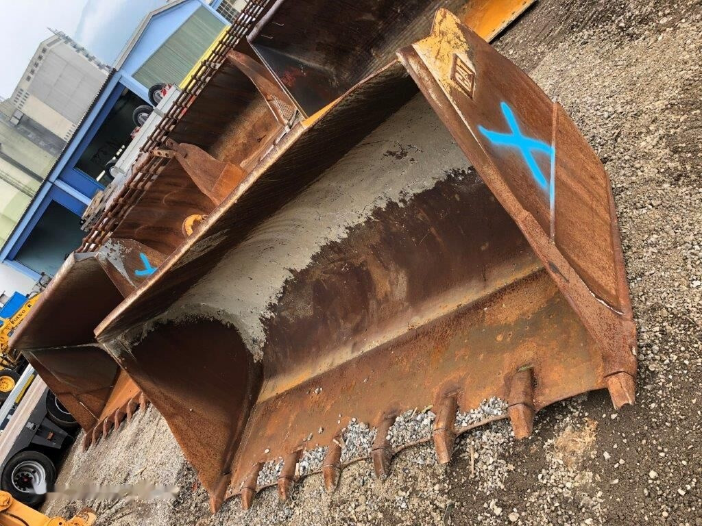 Caterpillar loader bucket 2900 mm - Cazo cargador: foto 4 Caterpillar loader bucket 2900 mm - Cazo cargador: foto 4