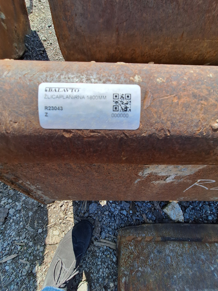 Ditch cleaning bucket 1800 mm S60 for 8-12 ton excavators - Cazo para excavadora para Maquinaria de construcción: foto 5 Ditch cleaning bucket 1800 mm S60 for 8-12 ton excavators - Cazo para excavadora para Maquinaria de construcción: foto 5