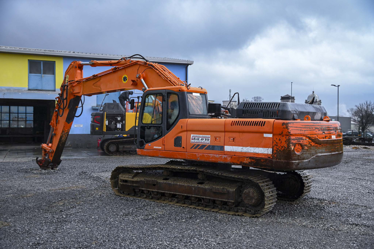 Doosan DX340LC - Excavadora de cadenas: foto 4 Doosan DX340LC - Excavadora de cadenas: foto 4