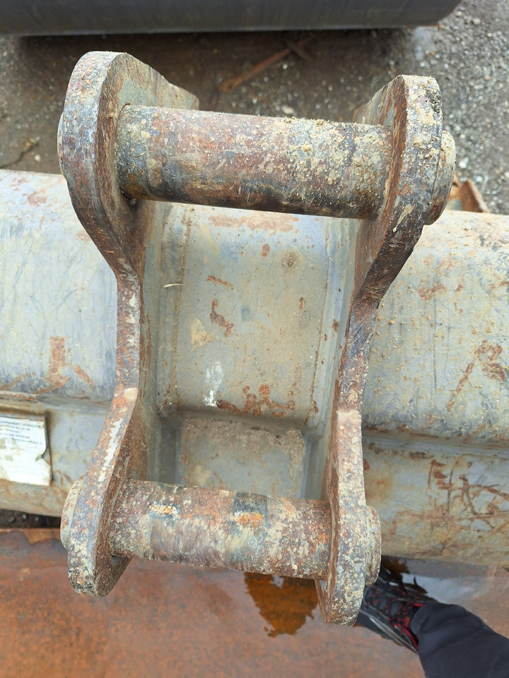 Int. equipment Verdun digging bucket 1000 mm - Cazo para excavadora: foto 4 Int. equipment Verdun digging bucket 1000 mm - Cazo para excavadora: foto 4