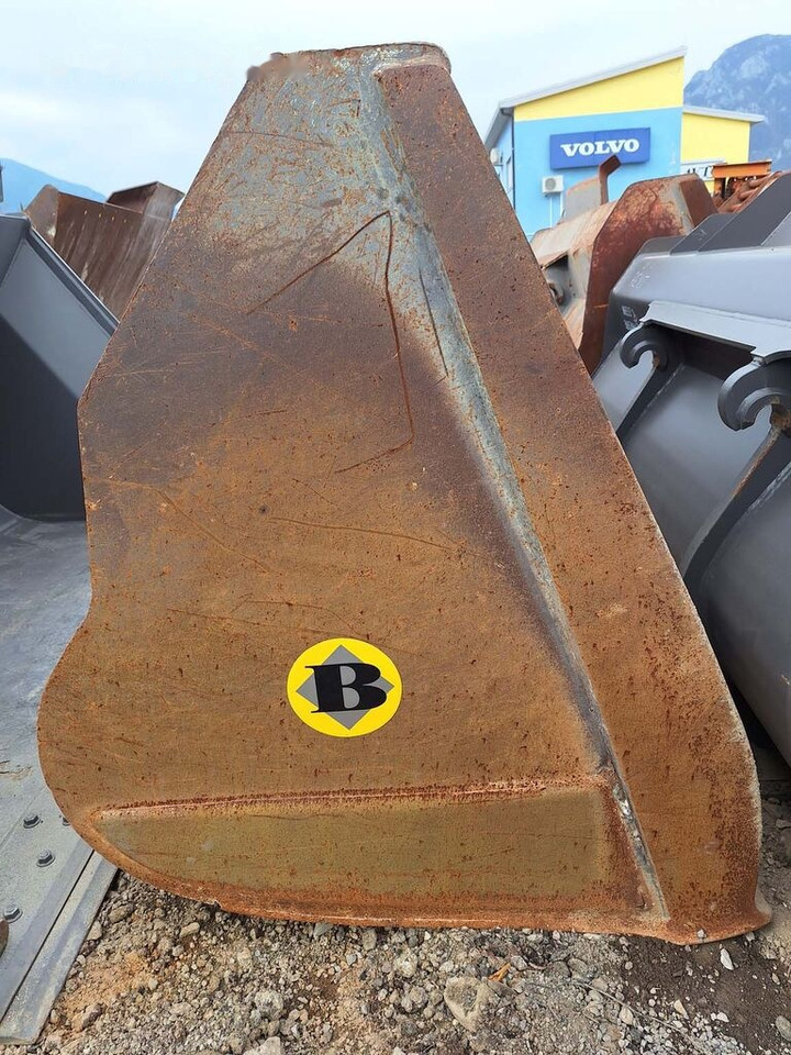 Loader bucket 2880 mm BOE - Cazo cargador: foto 5 Loader bucket 2880 mm BOE - Cazo cargador: foto 5