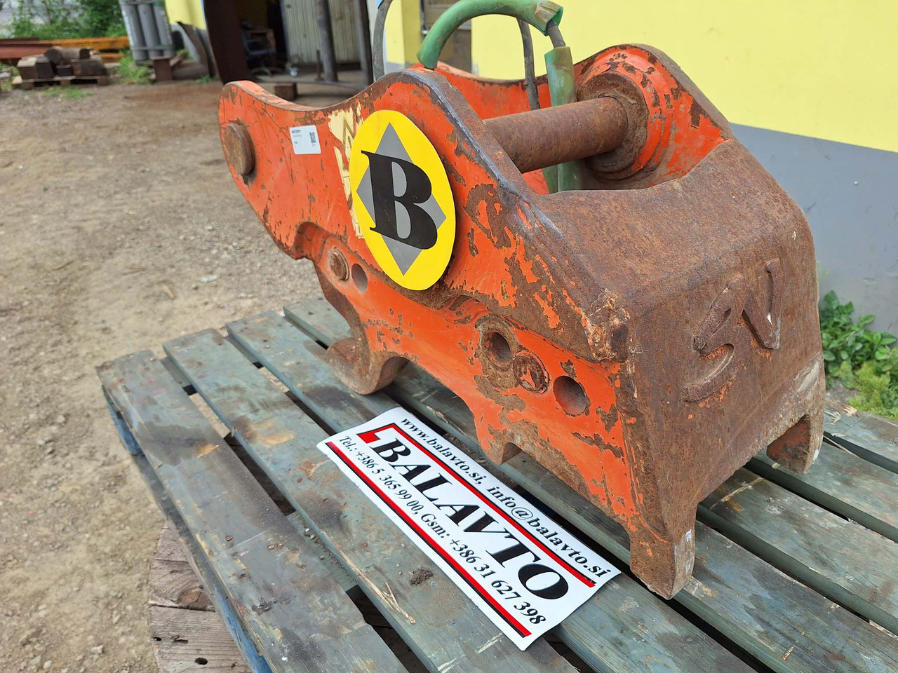 Trevi Benne A.R.ARH 20 - Acoplamiento rápido para Maquinaria de construcción: foto 2 Trevi Benne A.R.ARH 20 - Acoplamiento rápido para Maquinaria de construcción: foto 2